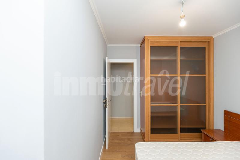Foto 29b1293d-9074-417c-afd9-8f683433d7bc. Apartament a rúa teniente domínguez 4 a Grove (O)