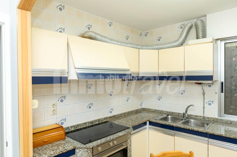 Foto 300ab6bd-462e-4caf-be0e-ff3782538619. Apartament a rúa teniente domínguez 4 a Grove (O)