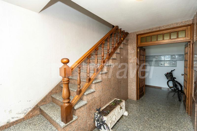 Foto 427f39a7-dccc-48a1-a0c7-26fa5c885d07. Apartament a rúa teniente domínguez 4 a Grove (O)