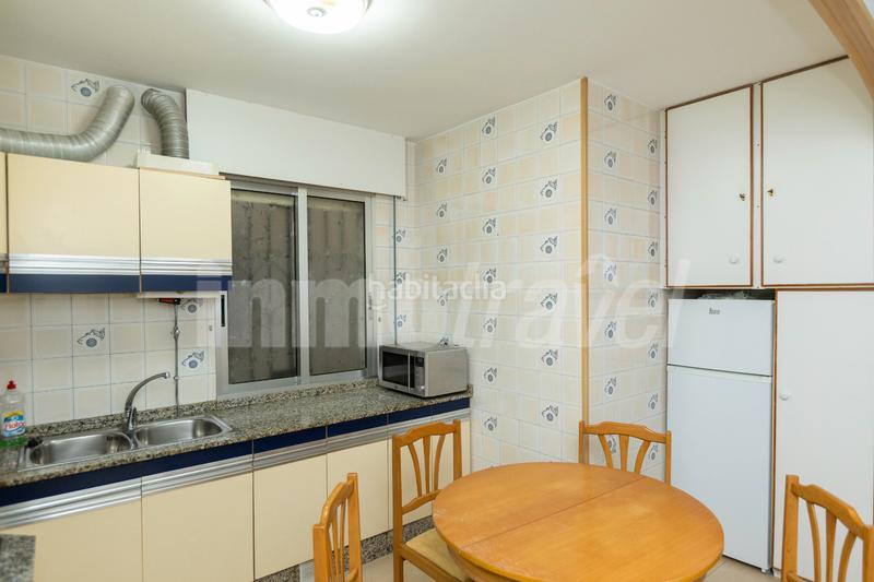 Foto 724bf447-23f4-4901-9686-b0091f04ae7a. Apartament a rúa teniente domínguez 4 a Grove (O)