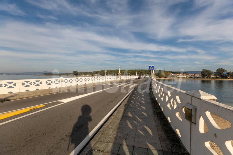 Foto 8118cb9b-b786-4a78-bbfc-1520e14424e1. Apartament a rúa teniente domínguez 4 a Grove (O)