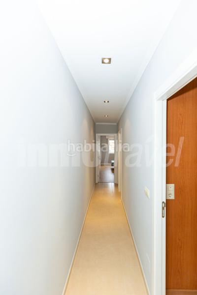 Foto d20bcfd5-49cc-4fae-a254-bda3be2e36c6. Apartament a rúa teniente domínguez 4 a Grove (O)