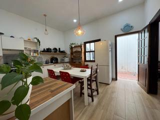 Piso en Calle los martinez de escobar 39. Piso en venta  a un paso de las canteras