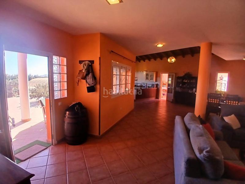 Foto ec7b8eb8-20ac-4c66-81f7-c4120971c34e. Xalet a lugar llanos de la higuera ip02 a Juan Gopar Tuineje