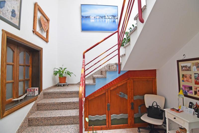 Foto 56935313-9b41-4cda-9a44-b6be02a0a29e. Casa pareada en calle ciceron 36 duplex en venta en el goro en Telde