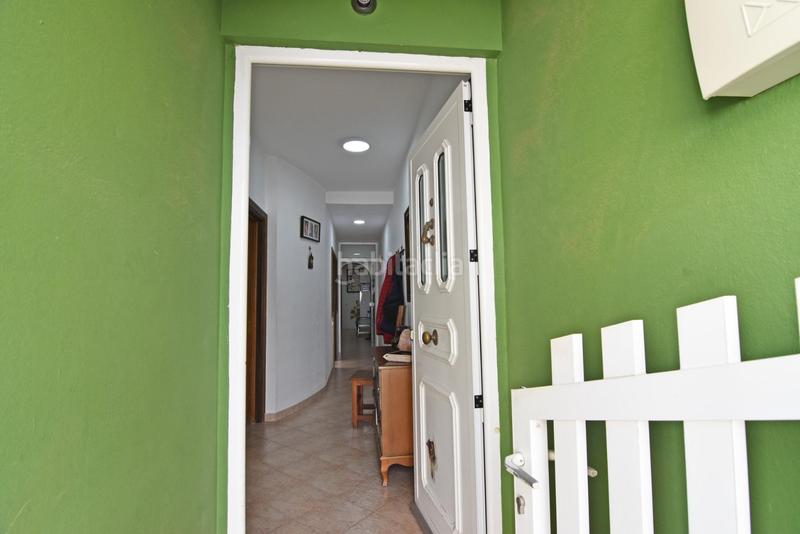 Foto 964f35bb-29f2-4751-ba19-ddb5cd629b2b. Casa pareada en calle ciceron 36 duplex en venta en el goro en Telde