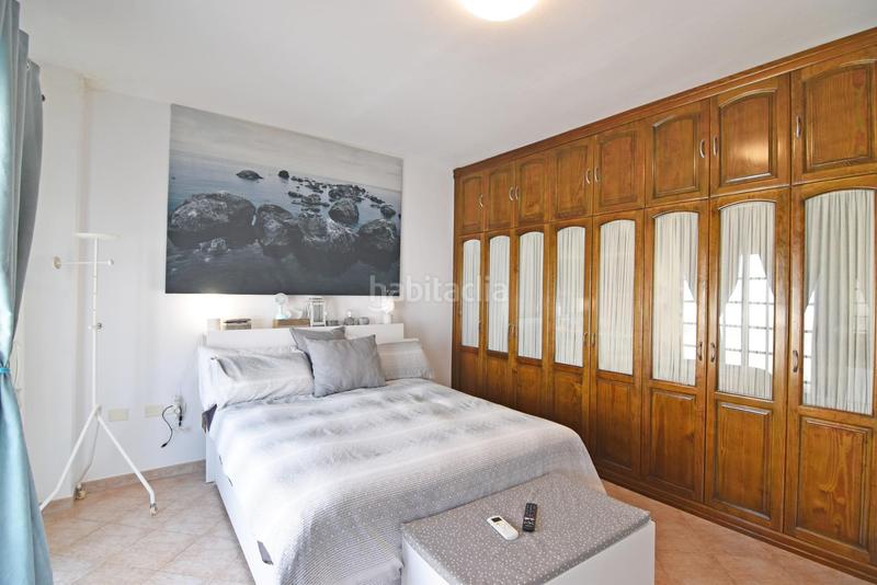 Foto 9a10d192-6f35-4029-9642-68d9a20e3f97. Casa pareada en calle ciceron 36 duplex en venta en el goro en Telde