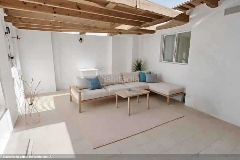 Foto db08430a-89a7-40e3-8d65-04e10d3751c7. Casa pareada en calle ciceron 36 duplex en venta en el goro en Telde