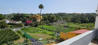 Casa adossada  Carretera carretera meleguinas. Vive sin ruido pero cerca de todo   chalet adosado a personaliza