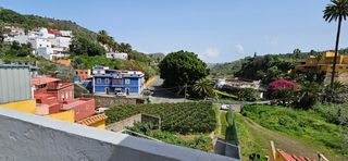 Casa adossada  Calle el palmarejo. Vivienda adosada con gran potencial en zona tranquila y bien con