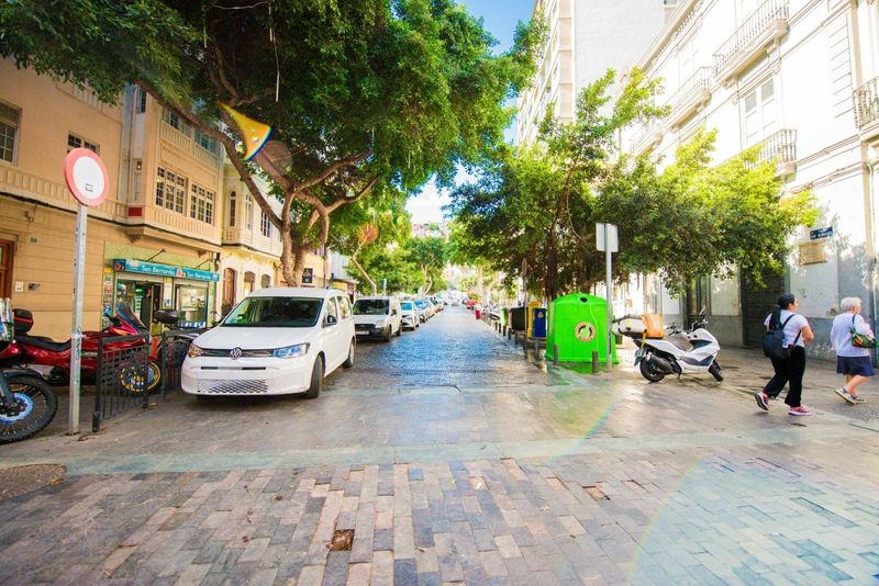 Foto 6599f2fa-0bb1-4e43-983d-c554b84240a9. Miete geschäftsraum in Triana Palmas de Gran Canaria (Las)
