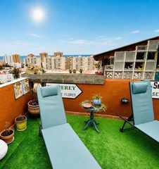 Lloguer Apartament  Paseo de san josé. Alquiler de temporada  coqueto ático con terraza