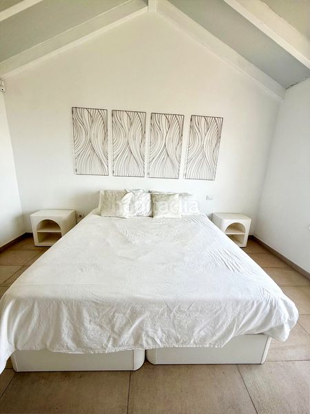 Foto f293a688-5b16-40cd-b9df-1f20de112d3a. Casa amb aparcament a Moya