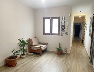 Flat in Moya. Tu nuevo hogar te espera en moya!  listo para entrar a vivir