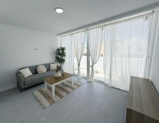 Location Attique à Burrero. Ático luminoso en alquiler a un paso de playa del burrero  zona