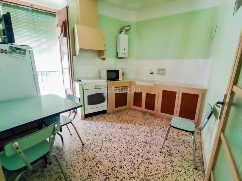 Foto b7f7368d-9cc0-45cd-acd2-39b5ce3501a7. Casa pareada casa pueblo centro en Riudecols