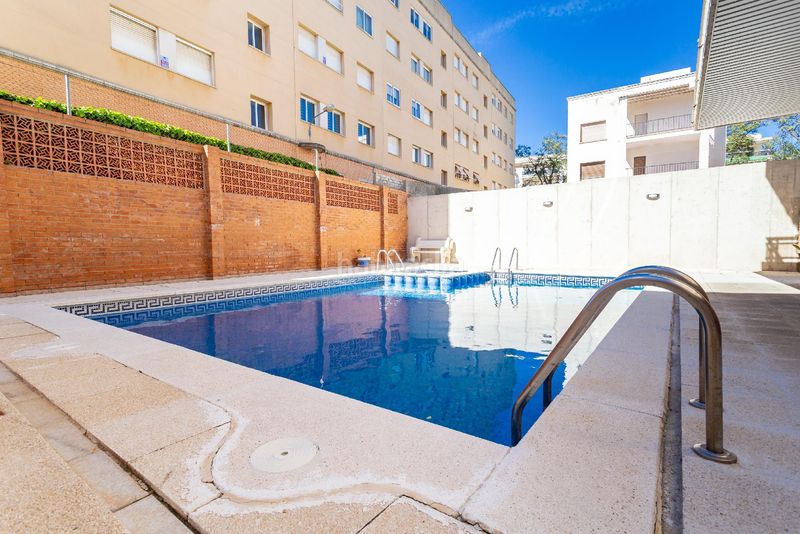 Foto 3114ac36-4749-49f2-bcc9-2f8cf9da68c5. Apartament amb piscina a Barenys Salou