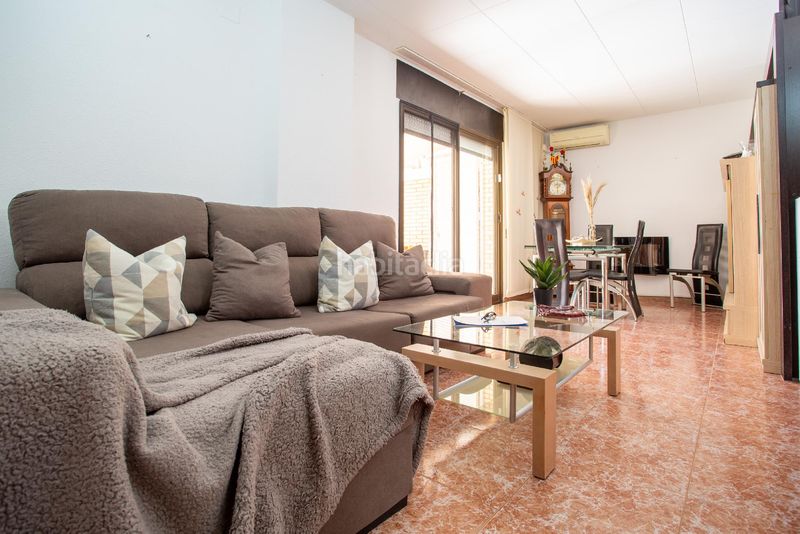 Foto 418e9c2e-0b08-4a04-8fd4-642787bea264. Apartament amb piscina a Barenys Salou