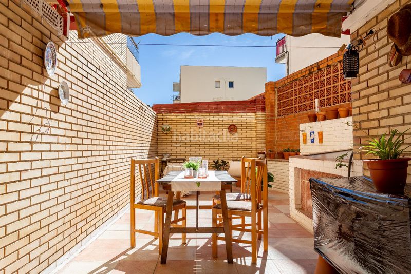 Foto 7114d20a-4478-4138-9baf-3af67cefc8c0. Apartament amb piscina a Barenys Salou