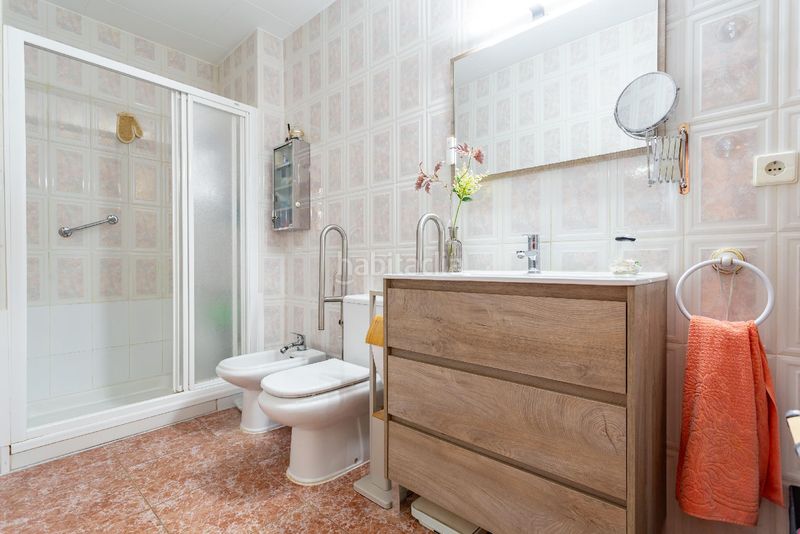 Foto b80250e7-7e45-483b-b9c8-e2518e178faa. Apartament amb piscina a Barenys Salou