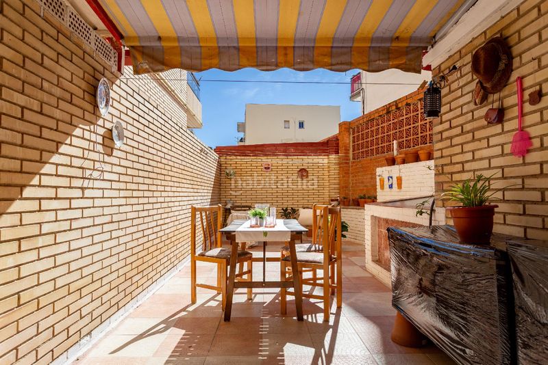 Foto c4cea464-8902-480c-8380-f7a0c4093968. Apartament amb piscina a Barenys Salou