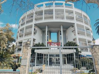 Apartment in Plaça Europa - Port Aventura. Plaza europa salou