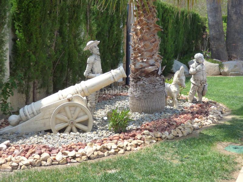 Foto 35257a02-385b-40dd-a818-ba8ed3ba0f11. Chalet casa independiente en mont roig del camp en Mont-roig del Camp