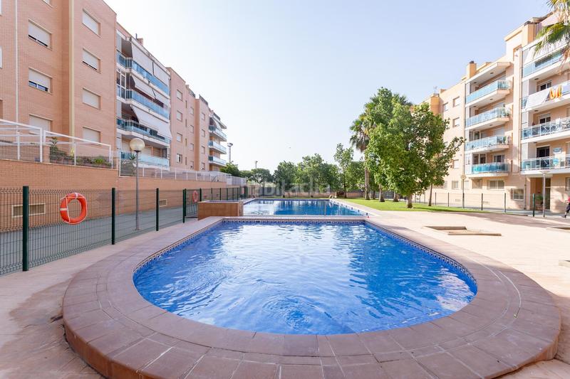 Foto 4f61d066-bf5d-4a00-ac45-e14c7206118c. Planta baja al lado del camp de futbol mas diglésies en Reus