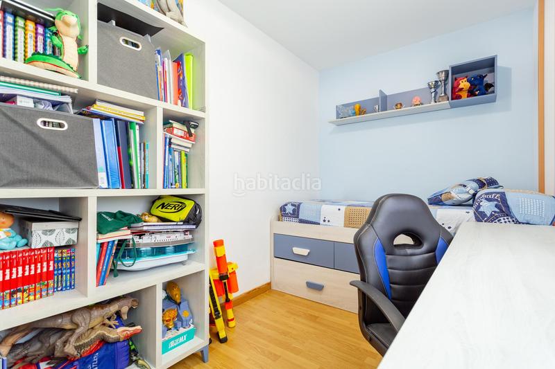 Foto de98f3e9-10ba-4a24-bdb7-bef9ed313886. Planta baja al lado del camp de futbol mas diglésies en Reus