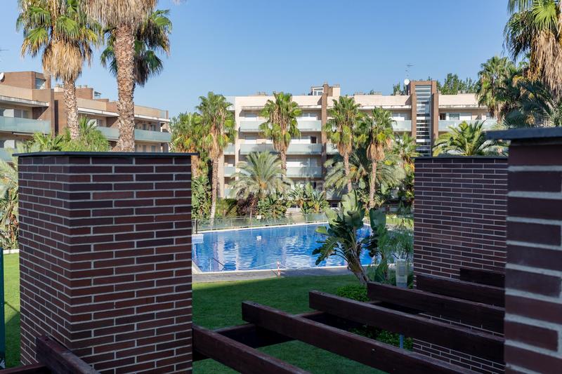 Foto ccff96d3-af59-4198-9876-24818b46be8e. Attico con riscaldamento parcheggio piscina in Plaça Europa - Port Aventura Salou