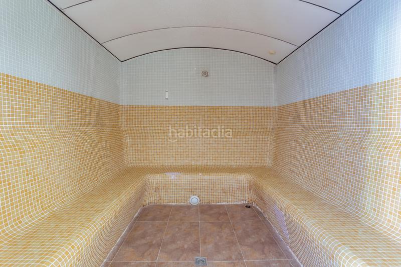 Foto f755d30e-a418-47b4-aaca-1f789e90209d. Attico con riscaldamento parcheggio piscina in Plaça Europa - Port Aventura Salou