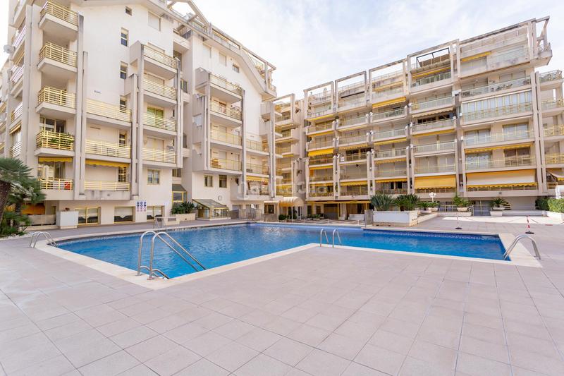 Foto f3746138-42ac-43ce-bf83-ed09af79357b. Apartment with pool in Platja de Llevant Salou