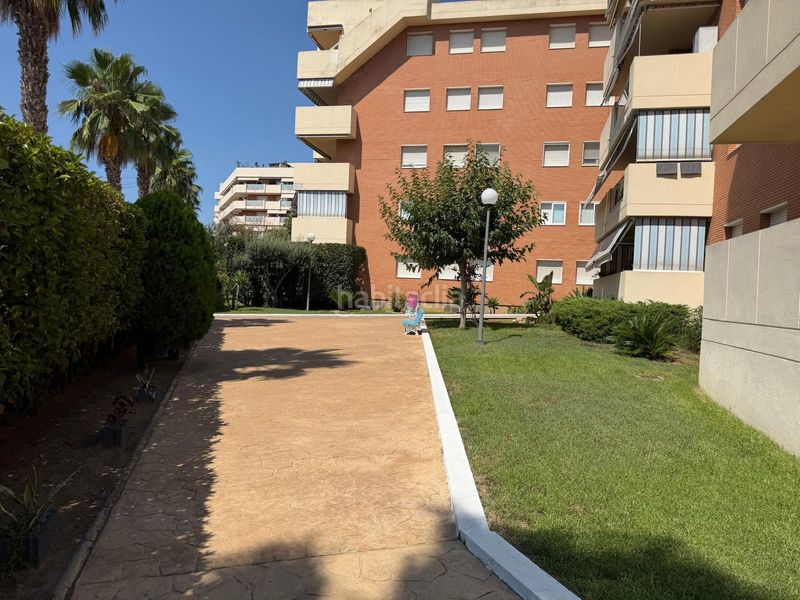 Foto 98f4cc0f-83c7-453b-a51e-cf2d1004fbfc. Pis amb piscina a Centre Salou