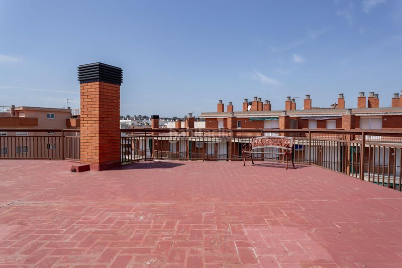 Foto 347dfdc9-f10f-4be8-8b80-c22cc77895ac. Àtic amb piscina a La Pineda Vila-seca