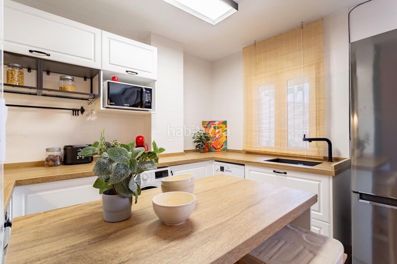 Foto 6510d7bd-e3cd-441e-b317-218e3ec0ff2e. Àtic amb piscina a La Pineda Vila-seca