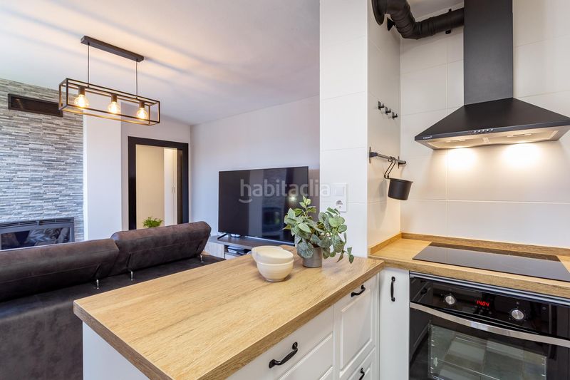 Foto de0e696b-14e3-4f1d-9946-7de981a10fcf. Àtic amb piscina a La Pineda Vila-seca