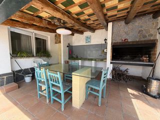 Xalet a Sant Jaume dels Domenys