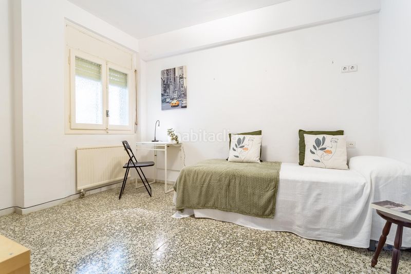 Foto a36924c5-84f3-4faf-b7ac-3a0d3c22c2b3. Pis amb calefacció aparcament a Ponent Reus