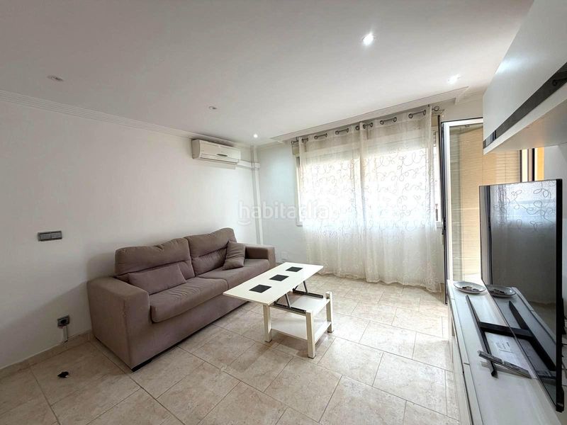 Foto d2c2c668-fbfa-4e42-9240-5fc3f6d784b7. Apartament a Centre Salou
