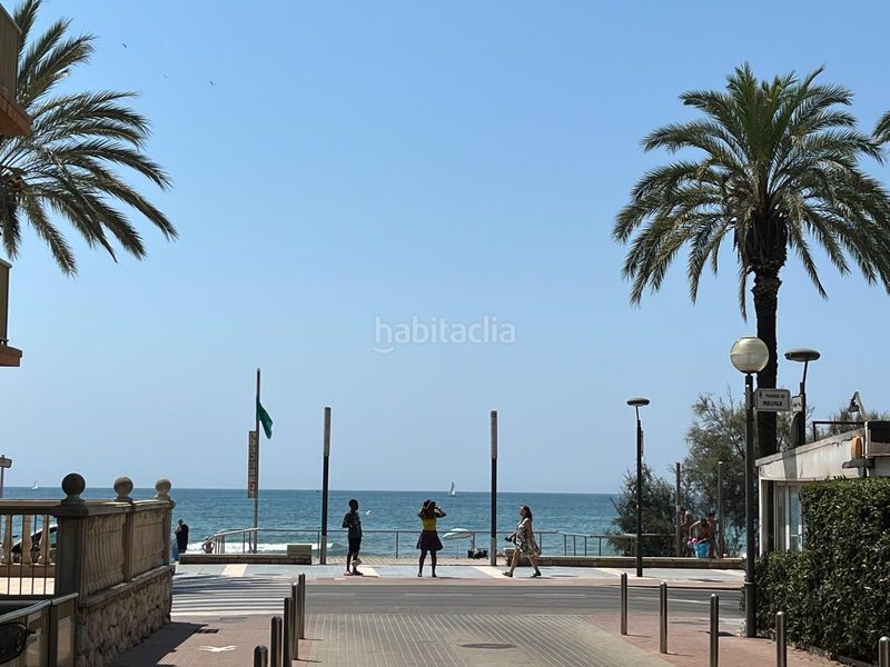 Foto f82b62dd-f946-48e1-a545-840905bd88a5. Apartament a Platja de Ponent Salou