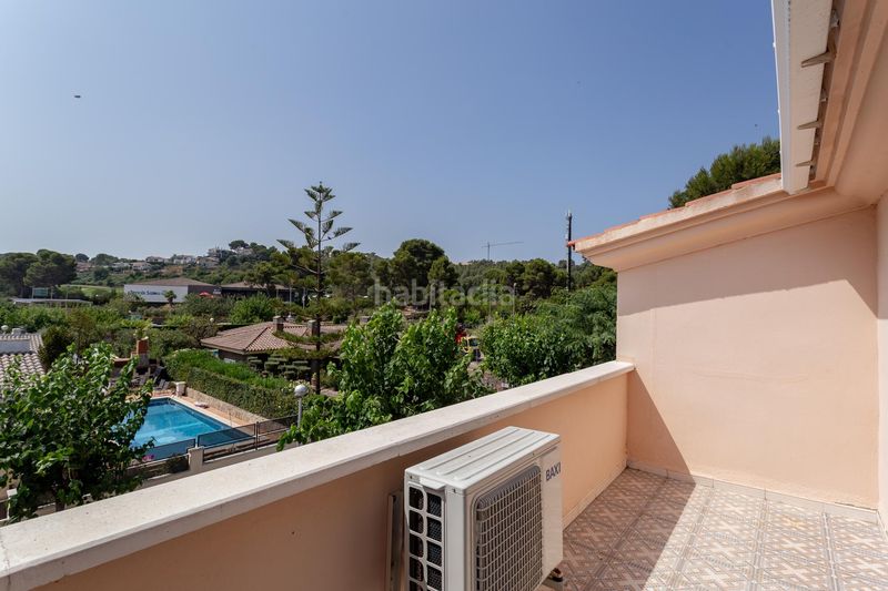 Foto c2e46d2c-3767-4f30-8d21-cbf52a96178c. Casa aparellada amb calefacció aparcament piscina a Salou