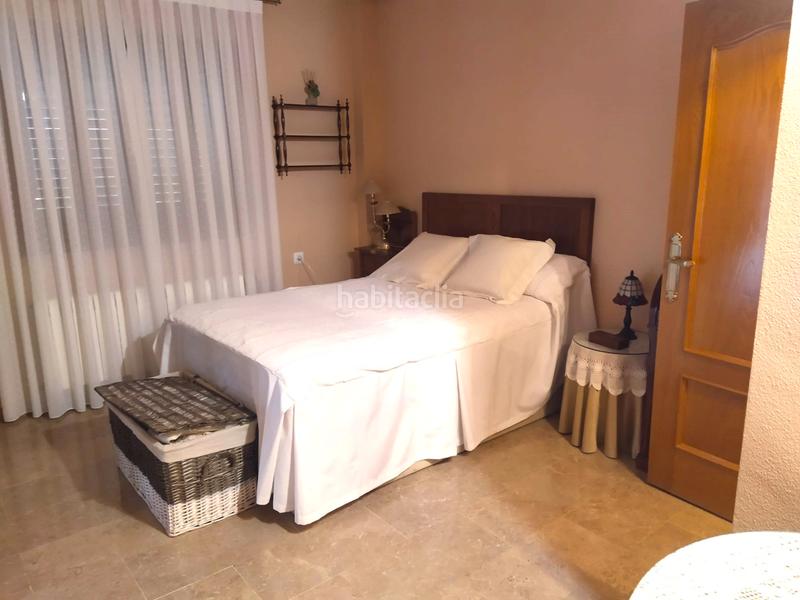 Foto 1125e33f-a066-4cc2-a76b-4c4e648b690f. Chalet  con piscina en la huerta en Albatalia Murcia