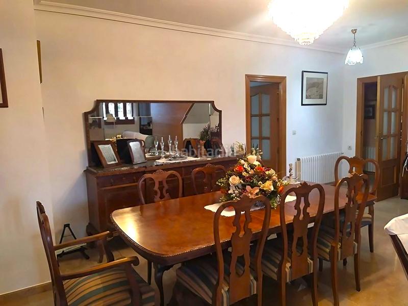 Foto 2c31194c-f3a0-49a9-be1f-254e1a01a8e3. Chalet  con piscina en la huerta en Albatalia Murcia