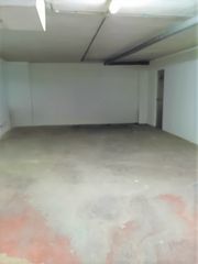 Parking coche en Guadalupe. 2 plazas de garaje + 2 trasteros