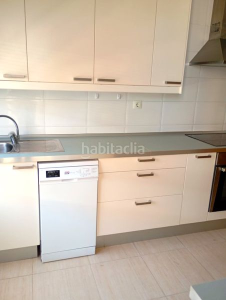 Foto db763ede-32bb-489a-9358-18f95eb6d88d. Àtic amb aparcament a Algezares Murcia