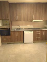 Rent Duplex in Churra. Amplio dúplex junto a los centros comerciales