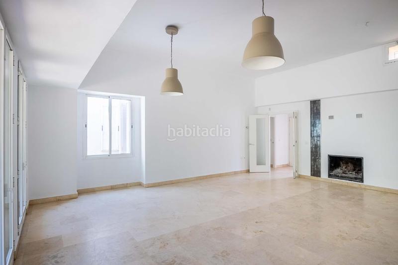 Foto 1f91a334-6106-428e-b06d-9b0743a88952. Chalet  independiente en Almensilla