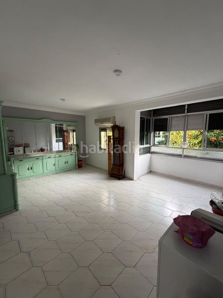 Foto d50910c7-9935-4086-a293-e9e496786800. Pis a Barrio del Nervión Sevilla