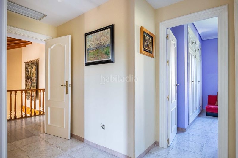 Foto 6ce700fd-251d-4379-95eb-98baeb63f678. Xalet amb aparcament piscina a Gelves