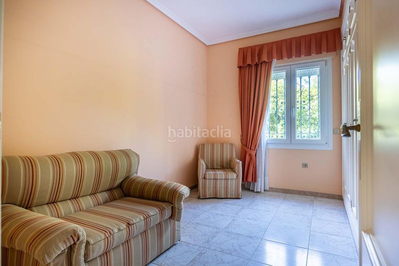 Foto 9b815fab-3bed-4c70-93c1-558b5bb1f5b3. Xalet amb aparcament piscina a Gelves